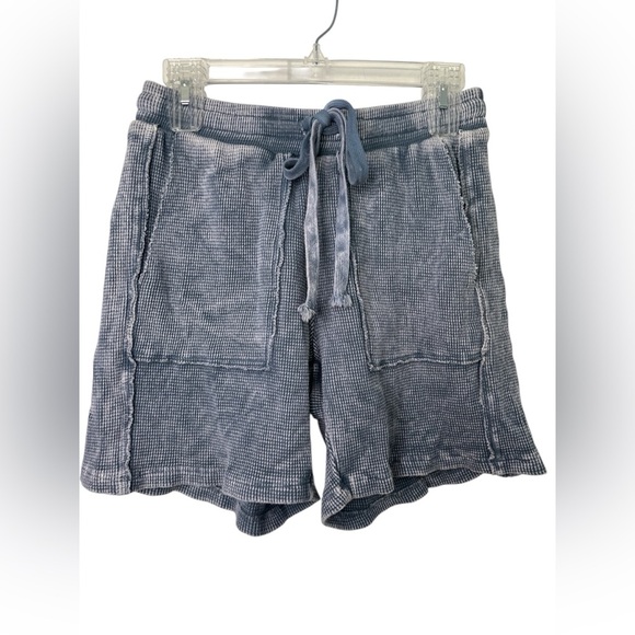 Pants - Maronie Faded Blue Waffle Pull On Shorts NWOT